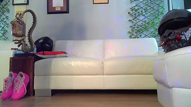 OSIRlS online show from 03/14/26, 06:08