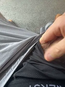 Averagematt1991 online show from 09/30/25, 11:26