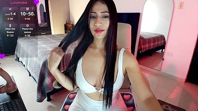 Snapshot of Megan_Chat chatting on 09/09/25, 08:03 Megan Chat online show from 09/09/25, 08:03