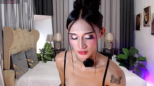 Unforttable Anisha online show from 03/18/25, 11:30