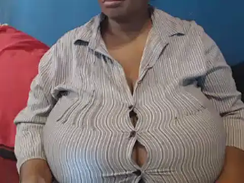 CUTEFIRMMELONSS online show from 02/15/25, 08:00