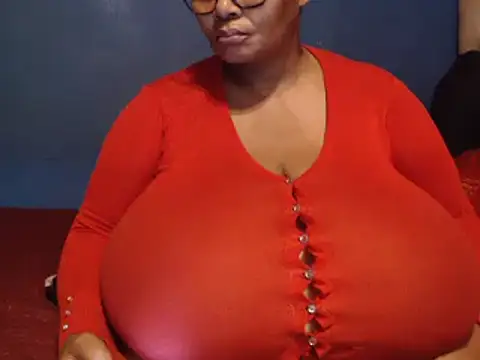 CUTEFIRMMELONSS online show from 02/18/25, 08:58