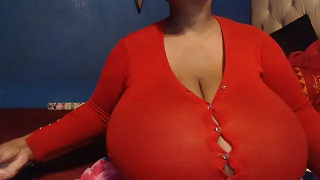 CUTEFIRMMELONSS online show from 02/21/25, 08:38