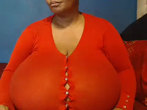 CUTEFIRMMELONSS online show from 03/01/25, 10:55