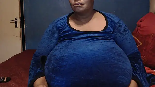 CUTEFIRMMELONSS online show from 03/06/25, 03:24