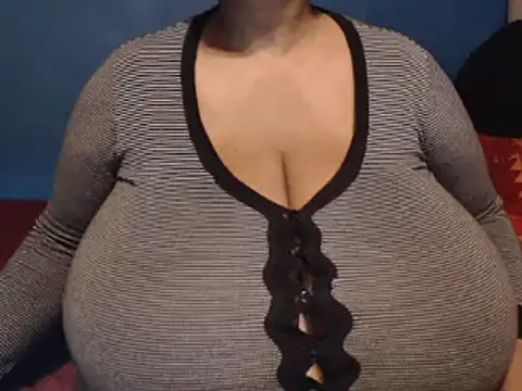 CUTEFIRMMELONSS online show from 03/13/25, 05:18