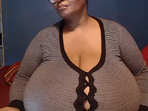 CUTEFIRMMELONSS online show from 03/13/25, 08:22