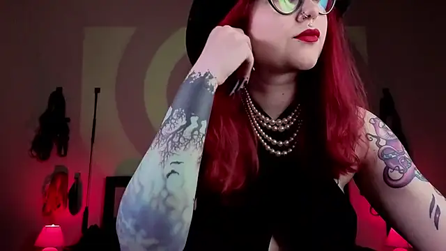 Amanita  Pantherina online show from 01/24/25, 09:17