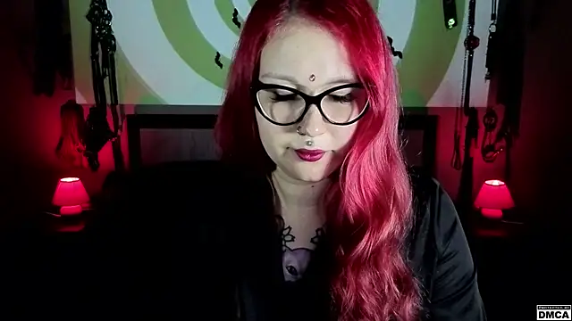 Amanita  Pantherina online show from 04/08/26, 12:27