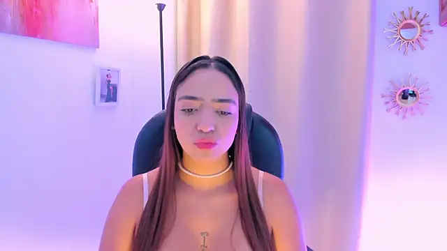 MariamRivera  online show from 02/07/26, 02:15