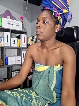 Shaniko89 online show from 03/18/25, 04:37