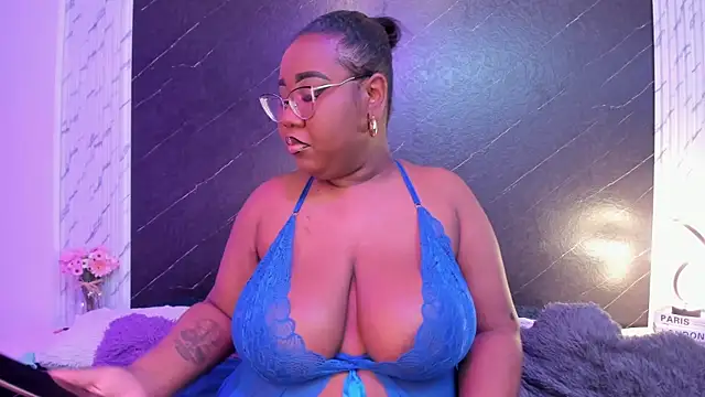 Darnellqueen online show from 11/06/25, 01:06