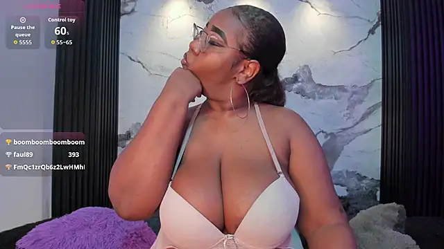 Darnellqueen online show from 05/01/26, 06:01