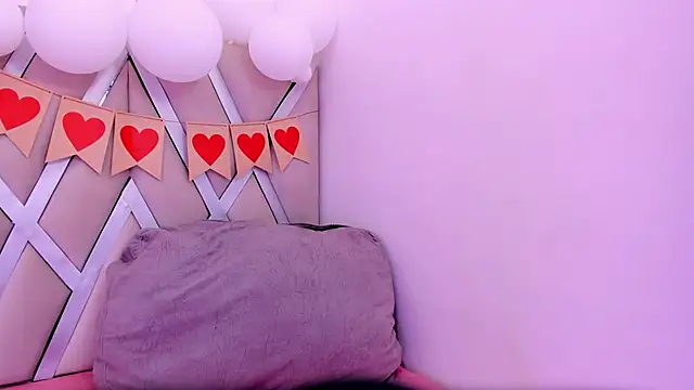 Helenn monroy1 online show from 02/21/26, 07:04