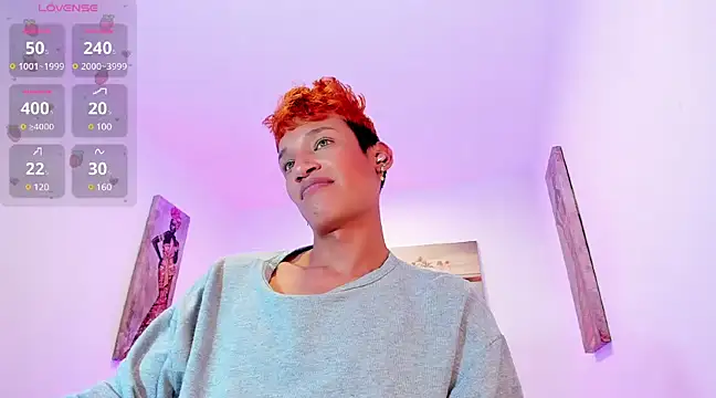 Snapshot of nicky_moo chatting on 02/03/25, 06:56 nicky moo online show from 02/03/25, 06:56