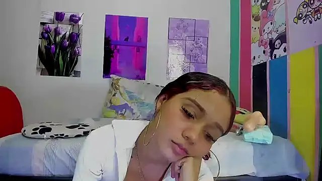 MarianaManzur online show from 01/31/25, 04:59