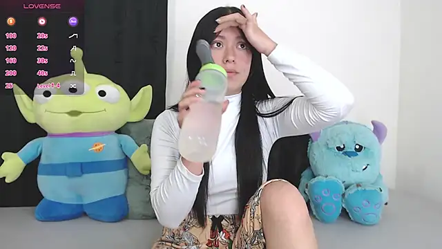 Snapshot of it_l chatting on 03/13/25, 09:32 it l online show from 03/13/25, 09:32