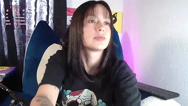 Snapshot of it_l chatting on 04/10/26, 03:17 it l online show from 04/10/26, 03:17