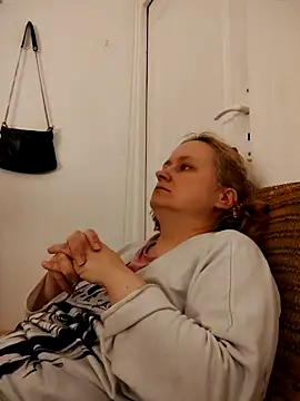 She-devilx online show from 04/27/26, 08:18