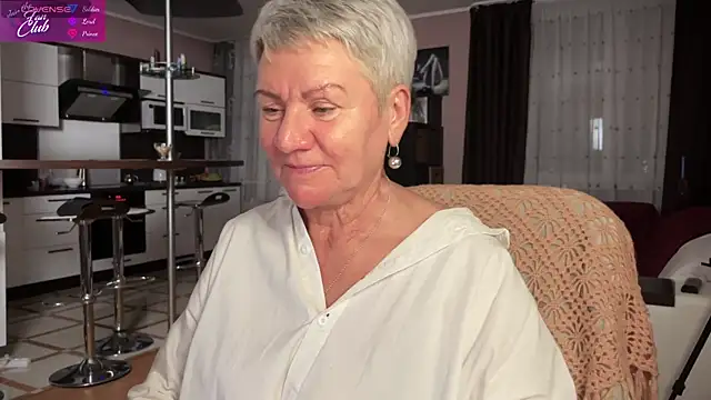 roxana brooks online show from 01/21/25, 05:41