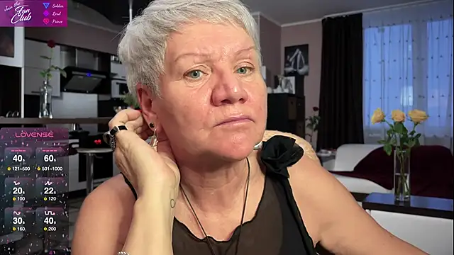 roxana brooks online show from 02/12/25, 02:54