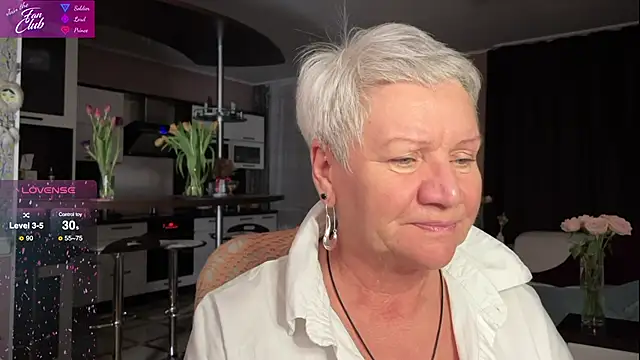 roxana brooks online show from 03/11/25, 04:40