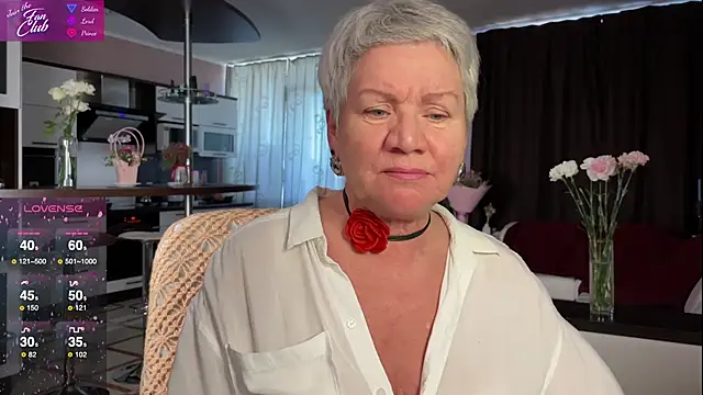 roxana brooks online show from 03/22/25, 02:25