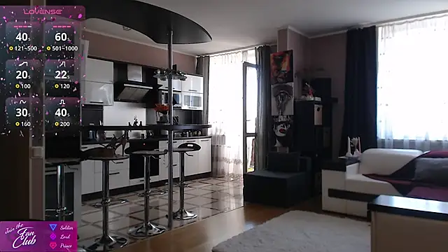 roxana brooks online show from 04/09/26, 01:05