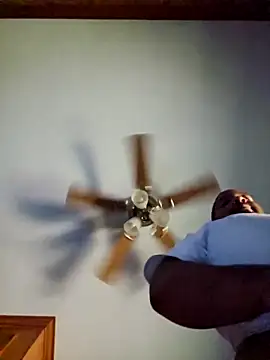 Snapshot of Ambush_Sword67 chatting on 10/20/25, 03:23 Ambush Sword67 online show from 10/20/25, 03:23