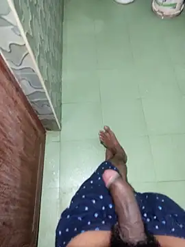 Snapshot of yo19boy chatting on 03/04/25, 07:19 yo19boy online show from 03/04/25, 07:19