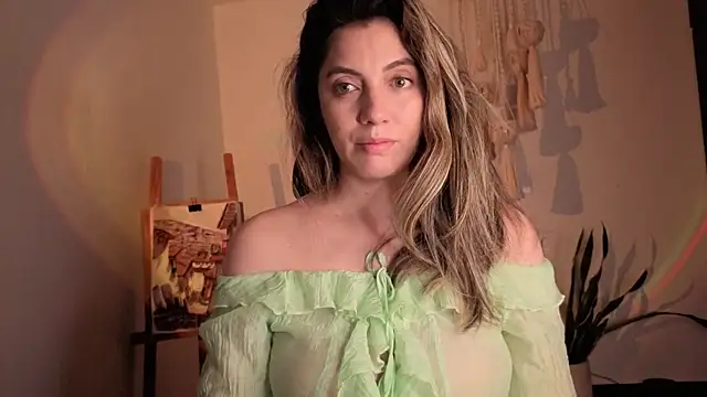 Mala Bad online show from 11/21/25, 02:27