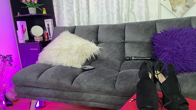 Karina Yang online show from 03/05/26, 10:50