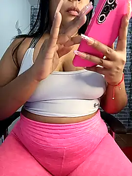 Snapshot of patty_bersh chatting on 02/04/25, 06:25 patty bersh online show from 02/04/25, 06:25