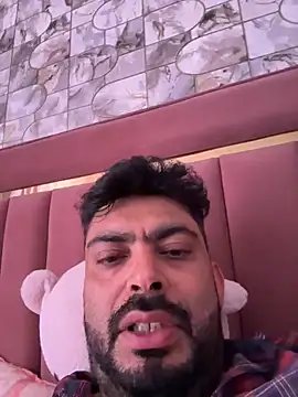 Snapshot of hot_rajat chatting on 06/15/26, 12:40 hot rajat online show from 06/15/26, 12:40