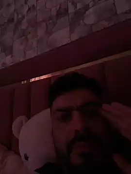 Snapshot of hot_rajat chatting on 06/16/26, 12:41 hot rajat online show from 06/16/26, 12:41