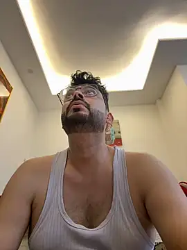 Snapshot of hot_rajat chatting on 06/23/26, 01:42 hot rajat online show from 06/23/26, 01:42