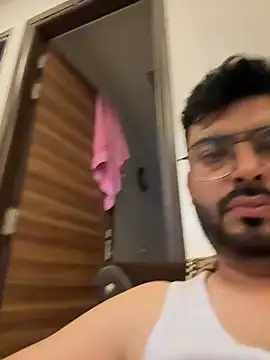 Snapshot of hot_rajat chatting on 06/24/26, 12:59 hot rajat online show from 06/24/26, 12:59
