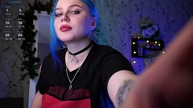 Moon Valkyrie online show from 01/04/25, 01:21