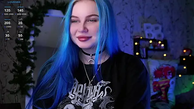 Moon Valkyrie online show from 01/20/25, 10:07