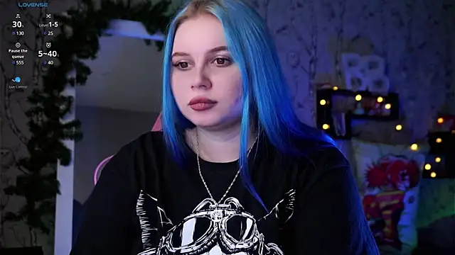 Moon Valkyrie online show from 01/22/25, 01:00