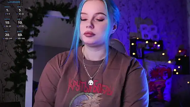 Moon Valkyrie online show from 01/23/25, 09:39