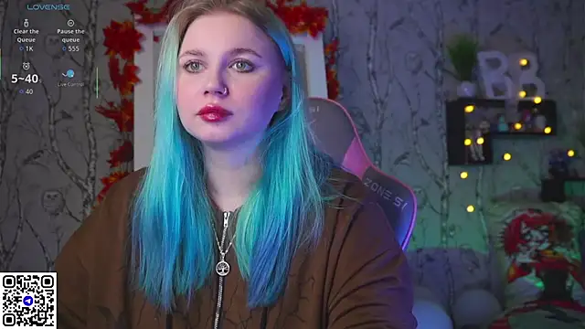 Moon Valkyrie online show from 09/15/25, 09:31