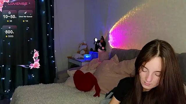 Silver rains online show from 09/27/25, 08:58