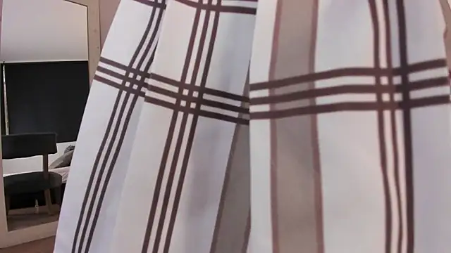 MiaFranklyn online show from 12/18/24, 05:10