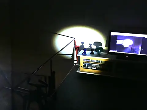 rodrigotof2000 online show from 12/22/25, 05:37