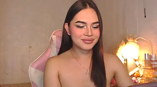 Ashely Lewis online show from 02/17/25, 01:10