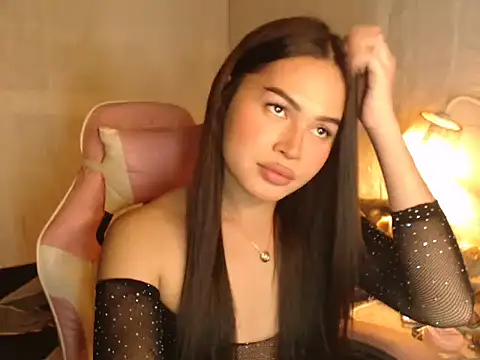 Ashely Lewis online show from 12/19/25, 11:39