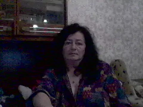 GypsiQueen2 online show from 03/03/25, 06:55