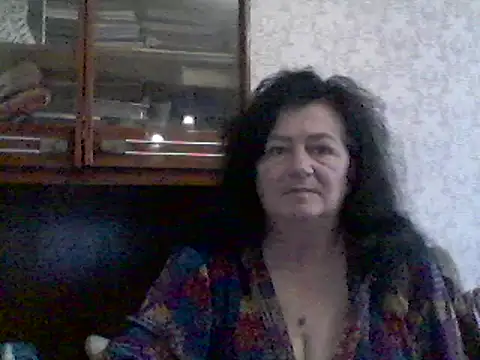 GypsiQueen2 online show from 03/04/25, 12:12