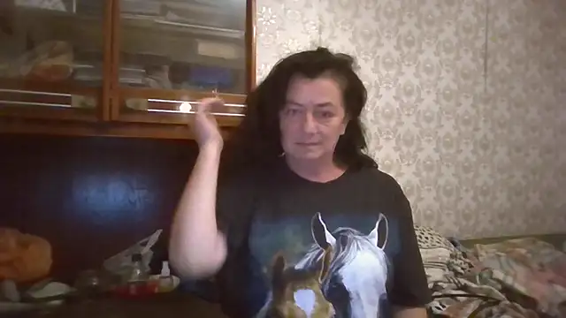 GypsiQueen2 online show from 09/16/25, 07:15